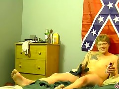 Southern daddy lubes an bore and fucks it hard